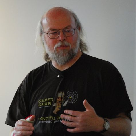 James Gosling, John Von Neumann, Programming Books, Computer History Museum, Computer Scientist, Java Programming Language, Holiday Homework, Application Programming Interface, University Of Calgary