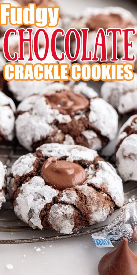 Chocolate Cookies With Powdered Sugar, Cookies With Powdered Sugar, Salted Caramel Cookie Bars, Chocolate Crackle Cookies, Caramel Cookies Bars, Cool Whip Cookies, Homemade Peanut Butter Cookies, Crackle Cookies, Meltaway Cookies