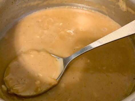 Prime Rib Gravy, Vegetarian Gravy Recipe, Homemade Beef Gravy, Best Gravy Recipe, Beef Gravy Recipe, Onion Soup Mix Recipe, Vegetarian Gravy, Lipton Onion Soup Mix, Beef Gravy