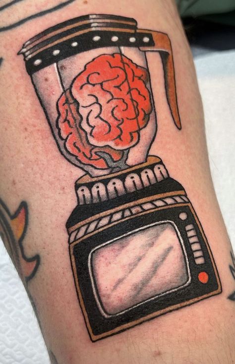 Blender Tattoo, Brain Tattoo, Classic Tattoo, American Traditional Tattoo, Neo Traditional, March 21, Old School Tattoo, Traditional Tattoo, Cool Tattoos