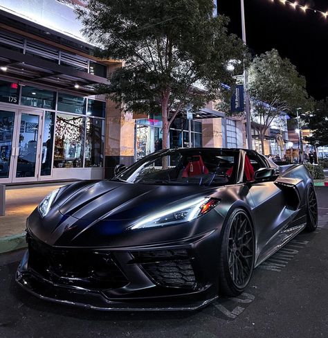 Black Corvette C8, Car And Girl Wallpaper, Corvette Wheels, Black Corvette, Dodge Charger Hellcat, C8 Corvette, Corvette C3, Chevrolet Corvette Z06, Aesthetic Cars