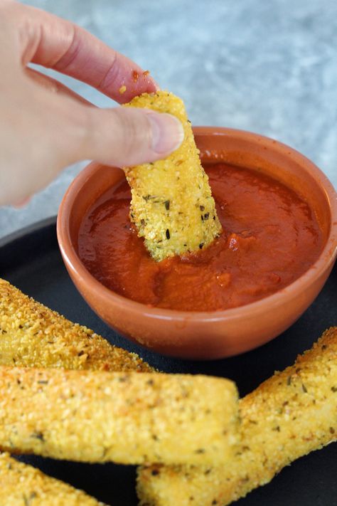 Gluten Free Mozzarella Sticks, Vegan Mozzarella Sticks, Avocado Dipping Sauce, Mozzarella Sticks Recipe, Autoimmune Paleo Diet, Heart Of Palm, Hearts Of Palm, Vegan Mozzarella, Mozzarella Sticks