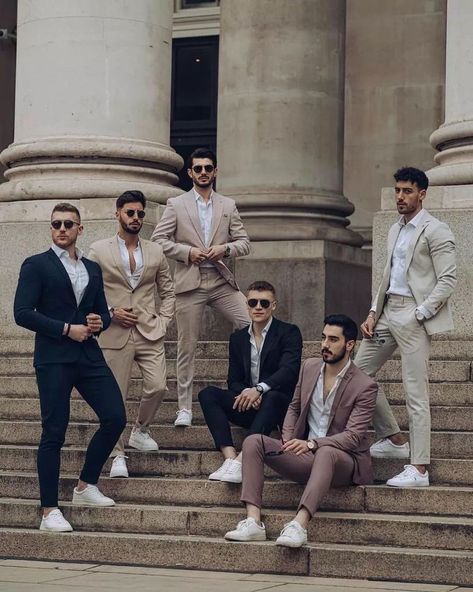 | Which one do u like more🤔? Double tab if you like the outfits “what do you think about this style 💕 . Like❤️ comment✔️ save📩 . . 👉If you… | Instagram Suit Pic, Freshers Party, Formal Suits Men, Suit Combinations, Formal Men, Purple Prom, Formal Men Outfit, Wedding Outfit Men, Suits Men