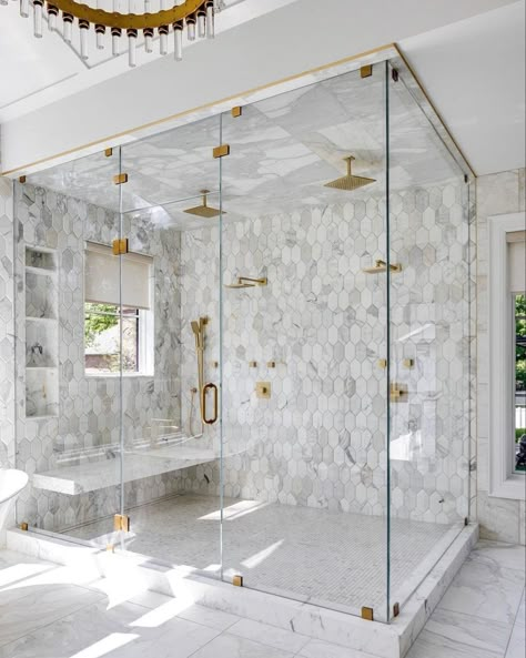 Master Bath Luxury Modern, Fancy Bathrooms Modern, Bathroom Big Shower Ideas, Cool Master Bathrooms, Huge Modern Bathroom, Fancy Bathroom Luxury Master Bath, Large Double Shower Master Bath, Huge Luxury Bathroom, Walk In Shower With 2 Shower Heads