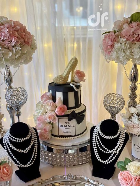 Chanel 13 Birthday, Chanel Birthday Party Ideas Classy, 55 Birthday Theme Ideas, 80th Theme Party Ideas, Fashion Birthday Party Decorations, Party For 60th Birthday, Sweet 16 Chanel Theme, Coco Chanel Decoration Party, Chanel No 50 Party