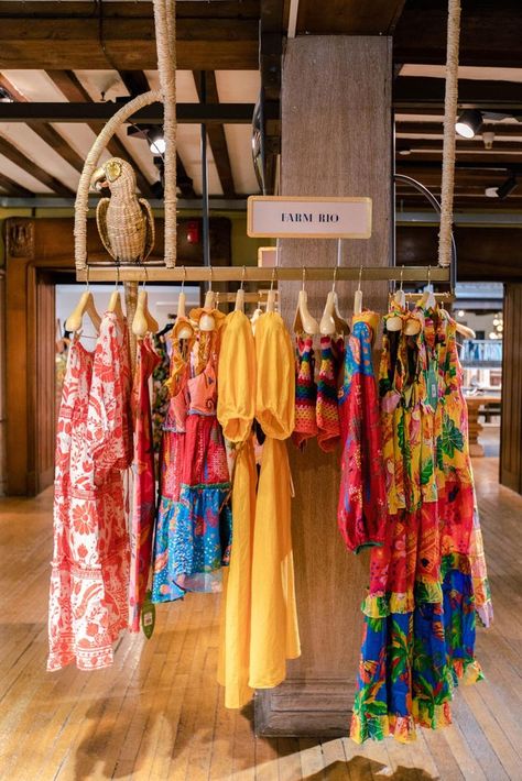 Farm Rio Aesthetic, Fashion Pop Up Store, Farm Rio Outfit, Ss24 Prints, Filipino Interior Design, Dress Rack, Visual Merchandising Fashion, Farm Store, Tropical Resort