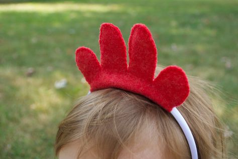 Honk The Musical, Farm Animal Costumes, Felt Chicken, Chicken Headband, Chicken Costume, Chicken Head, Nativity Costumes, Chicken Costumes, Carnival Of The Animals