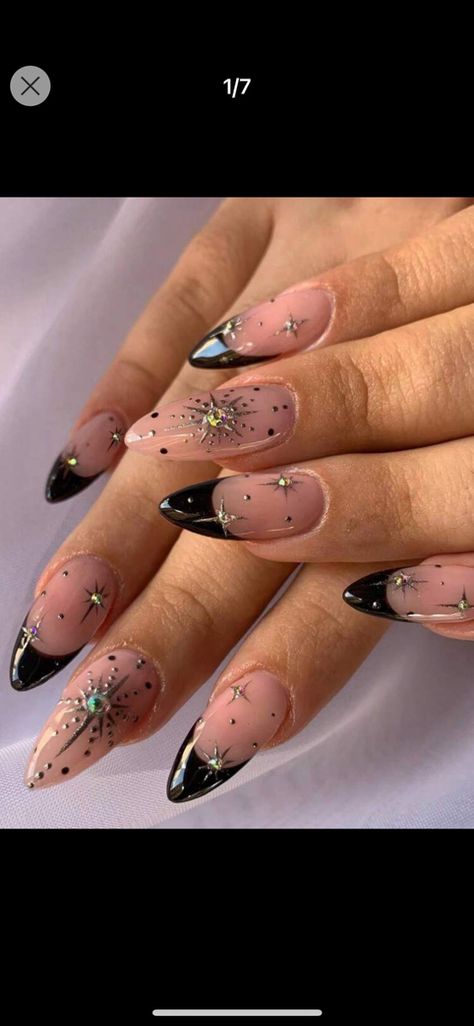 Dark Almond Nails Designs, Dark Almond Nails, Almond Nail Designs, Gel Mani, Almond Nails Designs, Almond Nail, Dark Nails, Almond Nails, Simple Nails