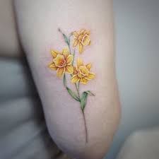 Narcissus Tattoo, Narcissus Flower Tattoos, Memorial Tattoo Quotes, Daffodil Tattoo, Remembrance Tattoos, Vine Tattoos, Back Of Shoulder Tattoo, Floral Tattoo Design, Memorial Tattoo