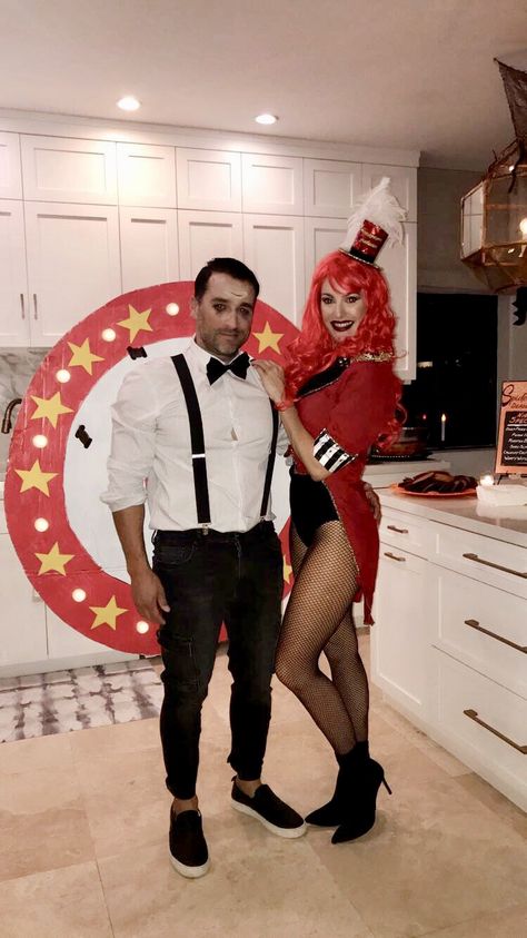 Circus Knife Thrower Costume, Couples Circus Costume, Freakshow Halloween Costume, Circus Couples Costume, Mens Circus Costume Ideas, Magician Couple Costume, Carnival Theme Costumes, Circus Couple Costume, Circus Theme Halloween Costumes