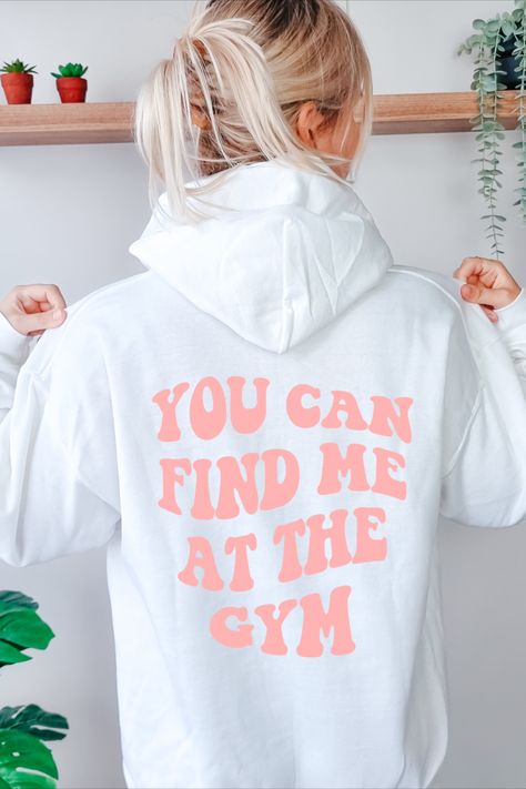 super cute for a beach cover up or a pump cover for the gym or just to stay in with your college roommates for a fun, crazy, cute night in Gym Hoodies, Bad Shirts, Aesthetic Hoodies, Hoodies Aesthetic, Trendy Crewneck, Aesthetic Clothing Stores, Gym Hoodie, Oversized Jacket, Lazy Day Outfits