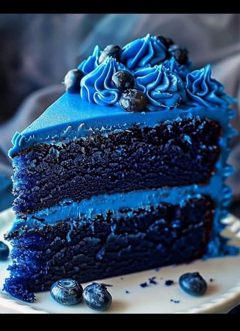 Blue Velvet Cake Recipe, Blue Velvet Cake, Blue Velvet Cakes, Bolo Red Velvet, Cake Slicer, Velvet Cake Recipes, Blue Cakes, Peanut Butter Cookie Recipe, Velvet Cake