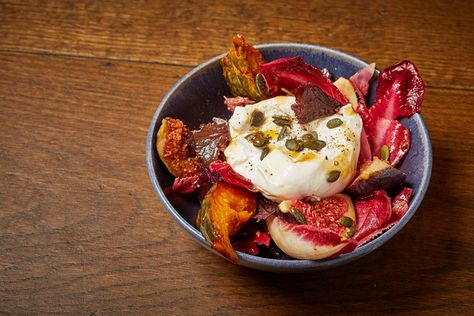 A simple combination of some fantastic ingredients, this sweet autumnal dish can be served as a starter, side dish or light lunch, with a little bread on the side. The sweetness of the figs and pumpkin is offset by the bitterness of the chicory, with a rich, creamy burrata and tangy vinaigrette bringing everything together. Pickled Walnuts, Pumpkin Seed Salad, Autumn Dishes, Tapas Night, Starchy Sides, Burrata Recipe, Black Figs, Food Starters, Chickpea Fritters