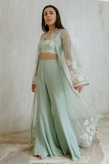 Jacket Dress Indian Wedding, Jacket For Traditional Dress, Plazo Choli With Jacket, Plazo Jacket Suits, Jacket Palazzo Indian, Plazo Jacket Set, Plazo Shrug Dress, Sharara Set With Jacket, Plazo Set For Wedding