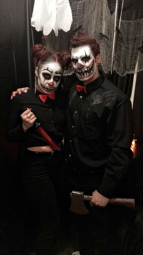 Men’s Costumes Ideas, Creepy Clown Couple Costume, Holloween Costume Ideas Couple Scary, Men Clown Makeup Halloween, Man Clown Costume, Killer Clown Couple Costume, Scary Clown Couple Costumes, Scary Couple Costume Ideas, Scary Clown Makeup Creepy Men