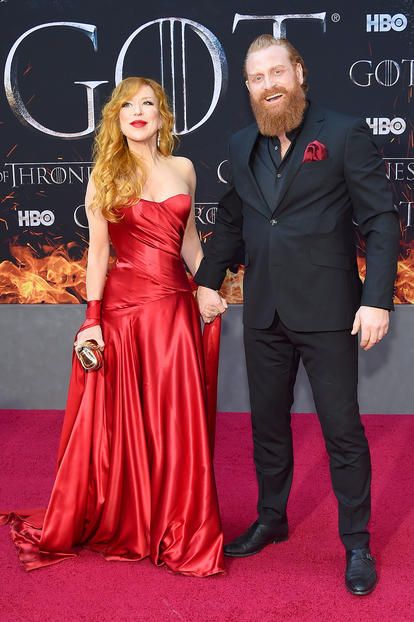 Game of Thrones Season 8 Premiere Photos | TV Guide Tormund Giantsbane, Kristofer Hivju, Game Of Thrones Premiere, Nice Men, Celeb Fashion, Looking Dapper, Red S, Sophie Turner, Silk Gown