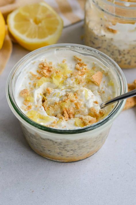 Lemon Cheesecake Overnight Oats - Nourished by Nic Lemon Cheesecake Protein Overnight Oats, Lemon Meringue Overnight Oats, Lemon Curd Overnight Oats, Lemon Poppyseed Overnight Oats, Nourished By Nic, Lemon Cheesecake Overnight Oats, Overnight Oats Lemon, Lemon Breakfast Recipes, Lemon Oats