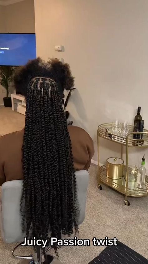 Passion Twists Long, Passion Twists, Braided Hairstyles For Black Women Cornrows, Big Box Braids Hairstyles, Goddess Braids Hairstyles, Faux Locs Hairstyles, Tiktok Account, Box Braids Hairstyles For Black Women, Braids Hairstyles Pictures