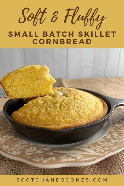 Small Batch Cornbread, Quick Bakes, Chocolate Chunk Scones, Cast Iron Skillet Cornbread, Iron Skillet Cornbread, Easy Homemade Cornbread, Cornbread Recipe Sweet, Sweet Interior, Moist Cornbread