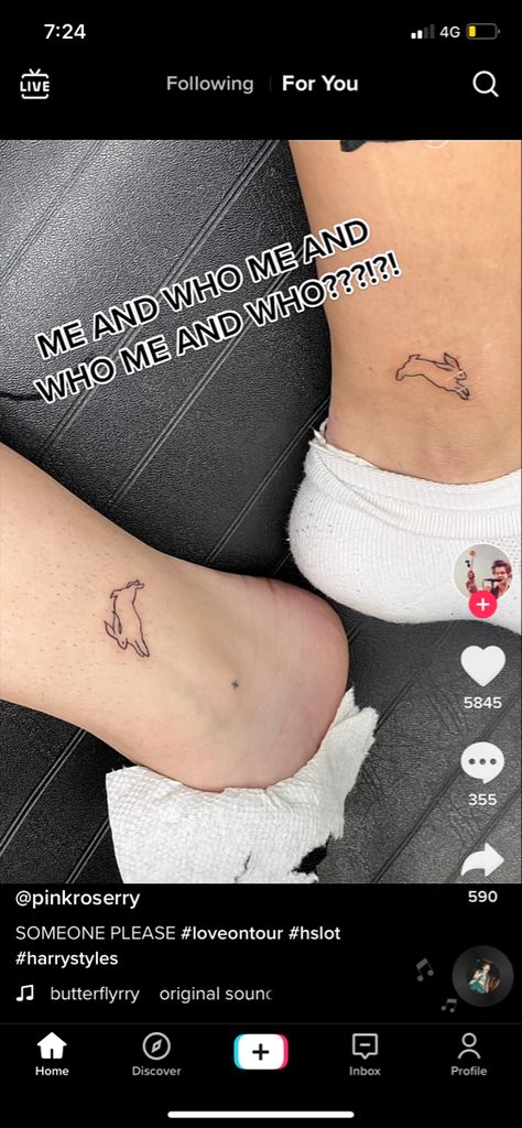 Love On Tour Harry Styles, Harry Styles Looks, Harry Styles Tattoos, Tattoo Set, Matching Tattoos, Love On Tour, Style Minimalist, Minimalist Tattoo, Jesus Fish Tattoo