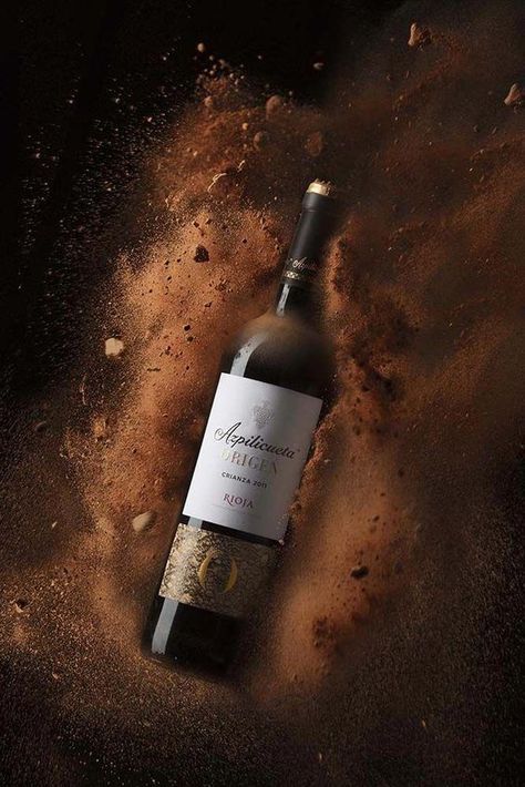 Wine Bottle Photography, Wine Tattoo, Wine Bottle Design, Glass Photography, Wine Photography, 광��고 디자인, Creative Advertising Design, Food Drink Photography, Key Visual