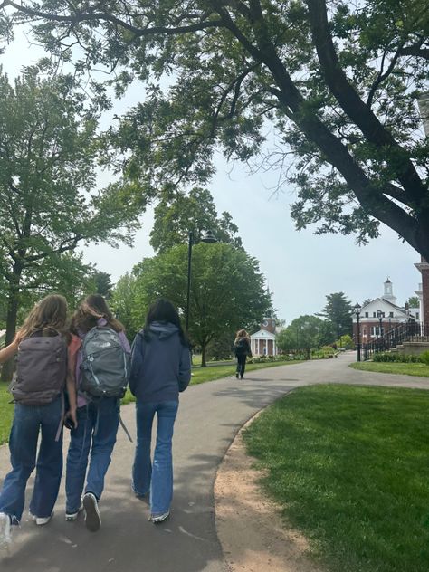 Madeira Aesthetic, Boarding School Dorm, Boarding School Life, Boarding School Aesthetic, New England Prep, Academic Aesthetic, School Hall, Girl Dorms, Romanticizing School