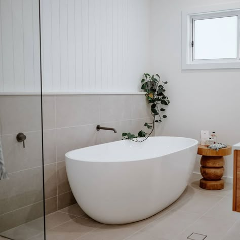 Shelf and vJ board above the bath  house to home. on Instagram: “What is your number one bathroom tip? 💛🌿 .  One of ours, if you have a bath try and put the mixer to the side so you don't have to lean…” Modern Heritage Bathroom, Vj Board Bathroom, Vj Bathroom, Vj Panelling Bathroom, Vj Board, Hamptons Style Bathroom, Wet Room Bathroom, Monochrome Bathroom, Colorful Bathroom Tile