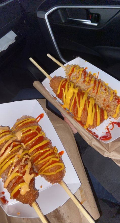 Street Food Snapchat, Korean Corn, Foodie Instagram, Delicacy Food, Yummy Comfort Food, Think Food, Corn Dogs, Food Goals, Snap Food