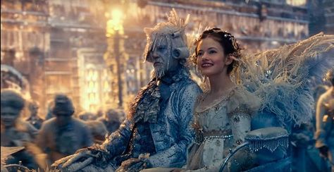 The Nutcracker and the Four Realms Nutcracker Movie, Disney Nutcracker, Nutcracker And The Four Realms, Twilight Stars, Beau Film, Mackenzie Foy, Misty Copeland, Heroic Fantasy, 2018 Movies