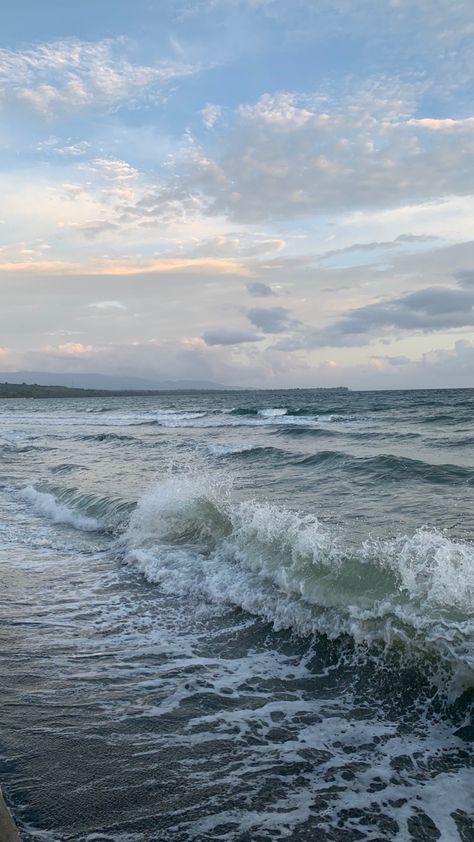 #beachaesthetic ombak pantai Aesthetic For Story, For Story Instagram, Wallpaper Estetika, Belitung, Aesthetic Sky, Tell My Story, Wallpaper Pastel, Blue Beach, Alam Yang Indah