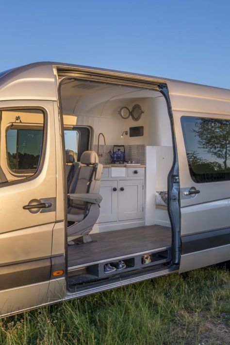 The Moving House Tiny Motorhome Sprinter Van Conversion Layout, Van Conversion Build, Van Conversion Layout, Kombi Motorhome, Sprinter Conversion, Diy Campervan, Conversion Van, Van Storage, Sprinter Van Conversion