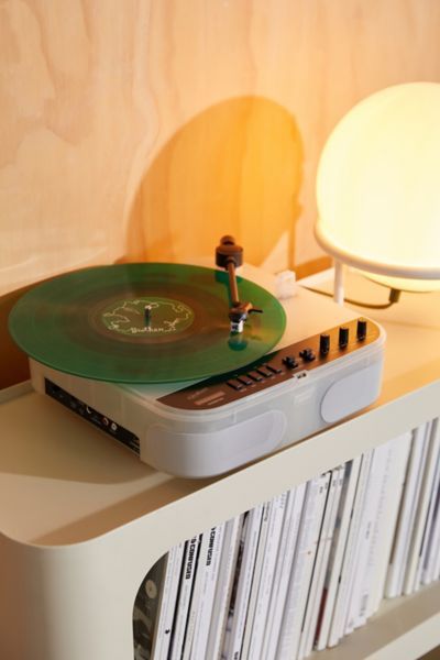 Living Room Record Player, Cool Speakers, Record Player With Speakers, Urban Outfitters Record Player, Cd Player That Looks Like A Record Player, Record Player Speakers, Turntable Setup, Modern Record Player, Vinyl Bluetooth Speaker