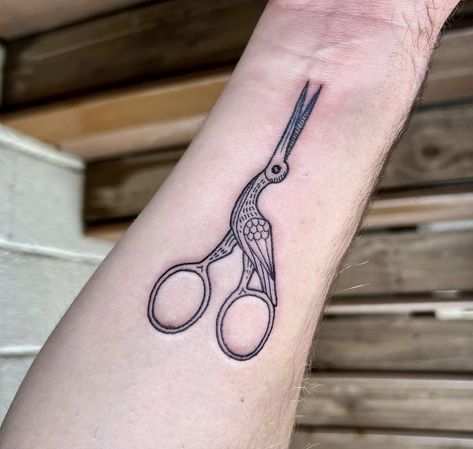 Embroidery Scissors Tattoo, Needle And Thread Tattoo, Thread Tattoo, Scissor Tattoo, Embroidery Stitching, Embroidery Scissors, Tattoo Inspo, Tattoo You, Embroidery And Stitching