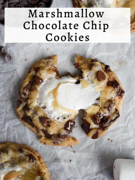 Marshmallow Chocolate Chip Cookies, Chocolate Chip Marshmallow, Chocolate Chip Marshmallow Cookies, Marshmallow Desserts, Chocolate Marshmallow Cookies, Cookies Stuffed, Marshmallow Chocolate, Best Chocolate Chip Cookies Recipe, Marshmallow Cookies