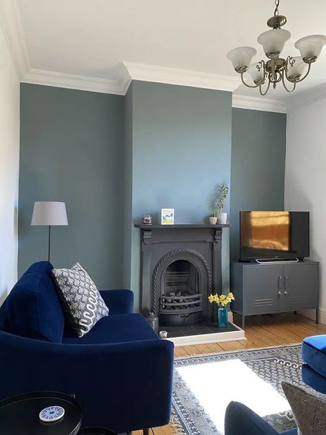 Small Room Colours Paint Colors, Lick Blue Paint, Lounge Paint Colours, Teal Family Room, Teal Walls Living Room, Duck Egg Blue Living Room, Duck Egg Living Room, Teal Living Room Ideas, Fabulous Living Room Decor