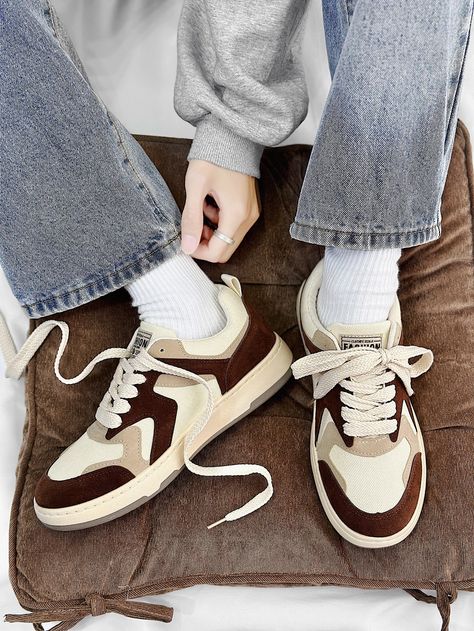 Multicolor  Collar   Colorblock Skate Shoes Embellished   Men Shoes Underrated Shoes Men, Old Sneakers Aesthetic, Fall Shoes Men, Soft Boy Shoes, Aesthetic Shoes For Men, Shoes Man Aesthetic, Aesthetic Mens Shoes, Aesthetic Sneakers Men, Boys Shoes Aesthetic