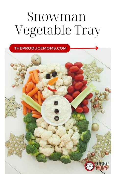 As holiday parties approach, keep this snowman vegetable tray in mind for your next event. The ranch serves as the perfect dipping sauce for the crisp vegetables. Plus, the snowman is cute as can be! It’s a perfect Christmas vegetable tray. Christmas Vegetable Tray, Vegetable Tray Display, Snowman Board, Christmas Vegetable, Christmas Veggie Tray, Christmas Vegetables, German Christmas Food, Vegetable And Fruit Tray, Italian Christmas Recipes