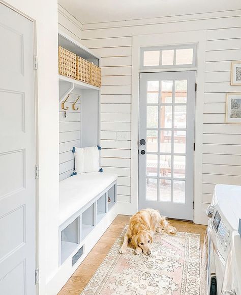 Coastal Farmhouse Entryway Ideas, Coastal Mud Room Ideas, Coastal Farmhouse Mudroom, Entryway Bookshelf, Beachy Laundry Room, French Provincial Entryway, Coastal Mudroom, Beach House Drop Zone, Beach House Mud Room