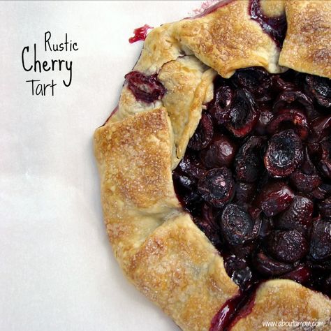 Cherry Galette, Tart Cherries Recipes, Fresh Cherry Pie, Best Pie Crust Recipe, Berry Recipes, Galette Recipe, Fresh Cherry, Cherry Recipes, Favorite Dessert