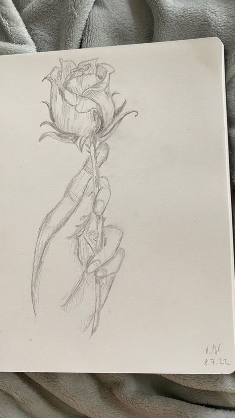 Hand Holding Rose Painting, Hand Holding Rose Drawing, Asthetic Sketchs, Hand Holding Rose, Minimal Tattoo Designs, Minimal Tattoo Ideas, Album Artwork Cover Art, Cool Pencil Drawings, Creative Drawing Prompts