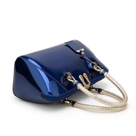 Patent Leather Handbags Shiny Handbag Fashion One-shoulder Diagonal . . . . . . . https://wholemart99.com/s/25r1N-lEia0 #bagsforsale #WomenWear #Fashionista Bride Elegant, Reception Bride, Bags Style, Mummy Bag, Stroller Bag, Patent Leather Handbags, Elegant Girl, Handbags Casual, Handbag Leather