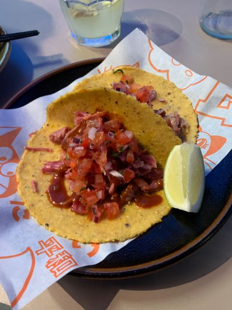 Mexican - Japanese Fusion at Mochi am Markt - Vienna #food #foodie #restaurant #tips #dinner #vienna #tacos #japan #mexican #fusion Mexican Fusion, Vienna Food, Restaurant Tips, Mochi, Vienna, Tacos, Restaurant, Japan, Ethnic Recipes