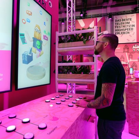 As part of Deutsche Telekom’s trade show exhibition at IFA Berlin, we developed three digital attractions to encourage brand participation and inform over 25,000 attendees about ‘the future of telecommunication’. Backyard Bonfire Ideas, Bedroom Ideas Girly, Tech Exhibition, Women Bedroom Ideas, Bonfire Ideas, Outdoor Bonfire, Girly Apartment Ideas, Room Ideas For Men, Digital Exhibition