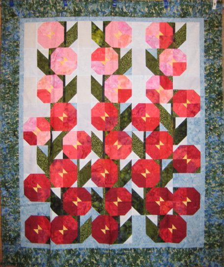 Peony Quilt Block, Floral Quilt Blocks, Flower Quilt Blocks, Flower Quilt Block, Floral Quilt Patterns, Outdoors Quotes, Flower Quilt Patterns, Pizza Girls, Landscape Art Quilts