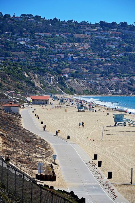 Torrance / Palos Verdes -the Strand, my favorite part of the beach! Torrance California, Hermosa Beach, Visual Board, Redondo Beach, South Bay, City Of Angels, Manhattan Beach, California Dreamin', California Beach