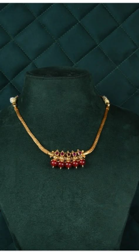 Kids Necklace Gold Indian, Chettinad Jewellery Gold, Gold Necklace For Kids, 8 Grams Gold Necklace, Coral Gold Chain, Pretty Gold Necklaces, Gold Statement Jewelry, Simple Choker, Gold Jewels Design