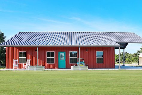 This Red And Turquoise Barndominium Takes The Cake Barndominiums With Breezeway, Turquoise Barndominium, Red Barndominium Ideas, Red Iron Building Homes, Red Barndominium, Red Barndominium Exterior, Barndominium Galvanized Roof, Barndo Minimum Exterior, Barndominium Ideas With Shop