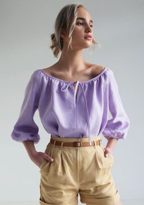 LinenHandmadeStudio - Etsy Puerto Rico Scoop Neck Blouses, Linen Color, High Waist Fashion, Small Studio, Linen Blouse, Blouse Length, Linen Shorts, Linen Top, Linen Clothes