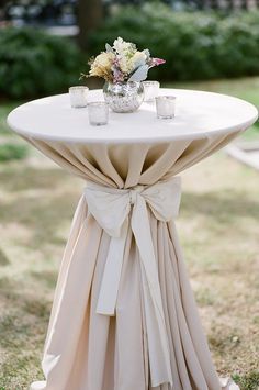 For outside events tie a ribbon around the tablecloth to keep the tablecloth in tack. Wedding Cocktail Tables, High Top Tables, Decorations Wedding, Pub Table, Wedding Cocktails, Charleston Wedding, Grits, Sweet Tea, Here Comes The Bride