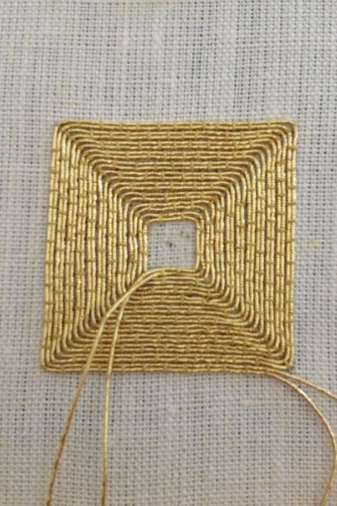 Gold Work Embroidery, Tambour Embroidery, Crazy Quilting, Needlepoint Stitches, Handwork Embroidery Design, Ribbon Work, Gold Work, Gold Embroidery, Embroidery Needles